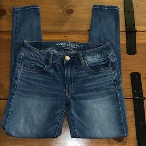 EUC American Eagle Jeggings Sz 6